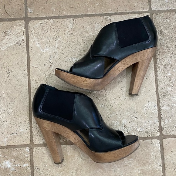 Theory Wooden Platform Sandals - Picture 3 of 6